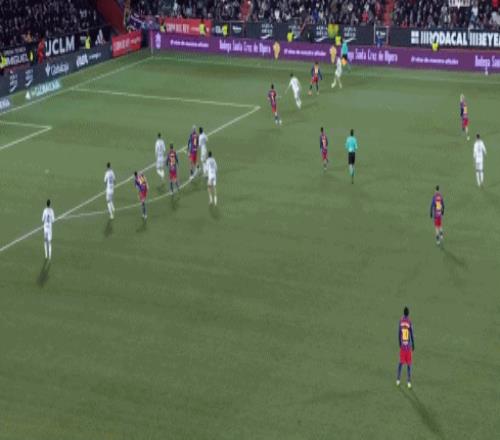 伊布加盟美,職后成米蘭,形象大使,彩娱乐,在线娱乐平台,体育互动平台,便捷娱乐服务,娱乐网站推荐